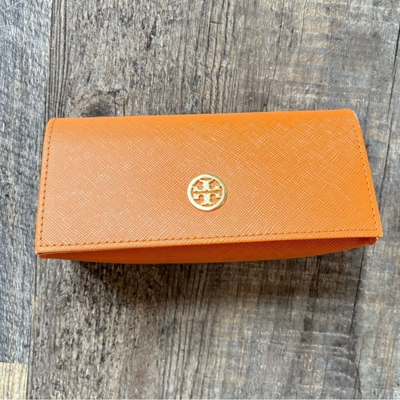 **FREE WHEN ADDED TO BUNDLE** Tory Burch Sunglasses Case - Picture 1 of 3